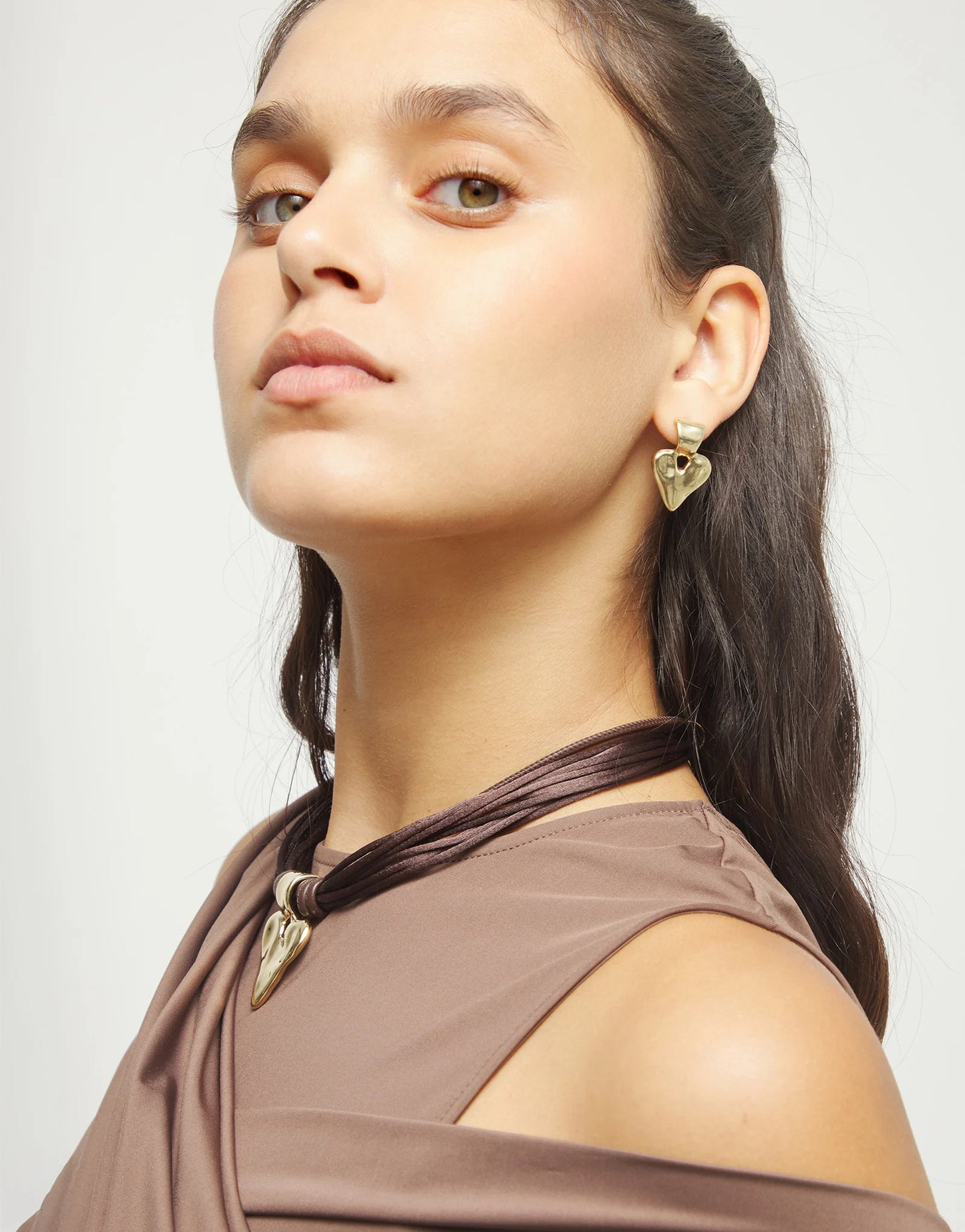 Small heart stud earrings