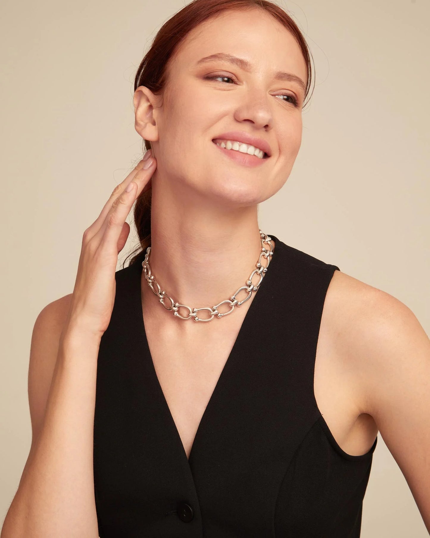 Short link chain necklace