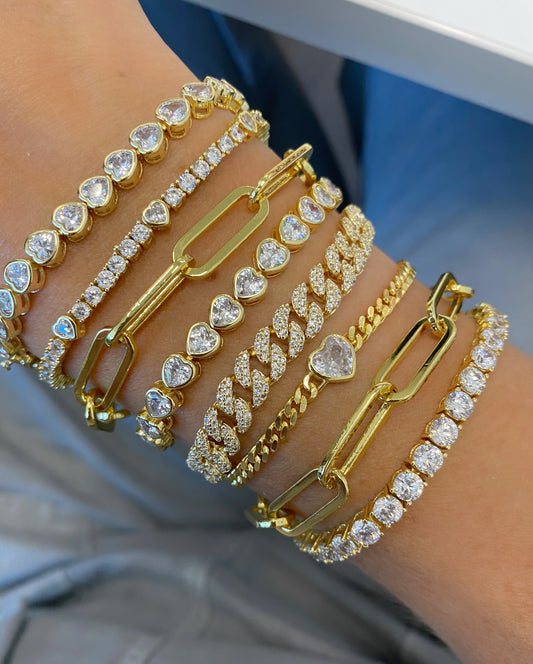 BEZEL HEART TENNIS BRACELET GOLD