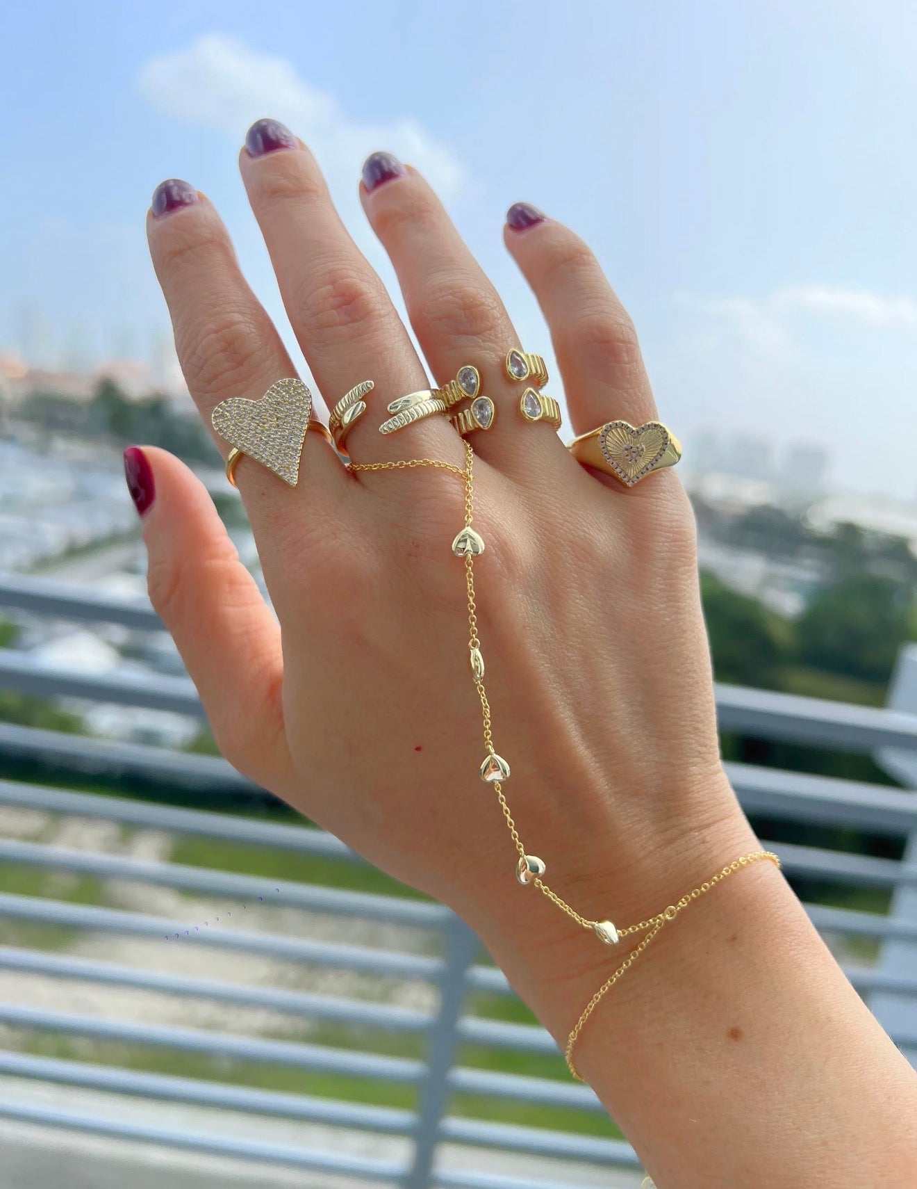 Puff Heart Hand Chain