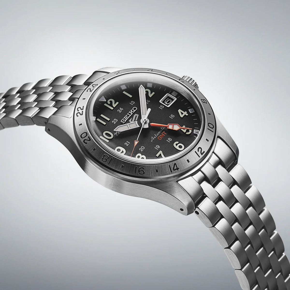 Seiko 5 Sports Field GMT
