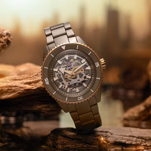 Captain Cook High-Tech Ceramic Skeleton