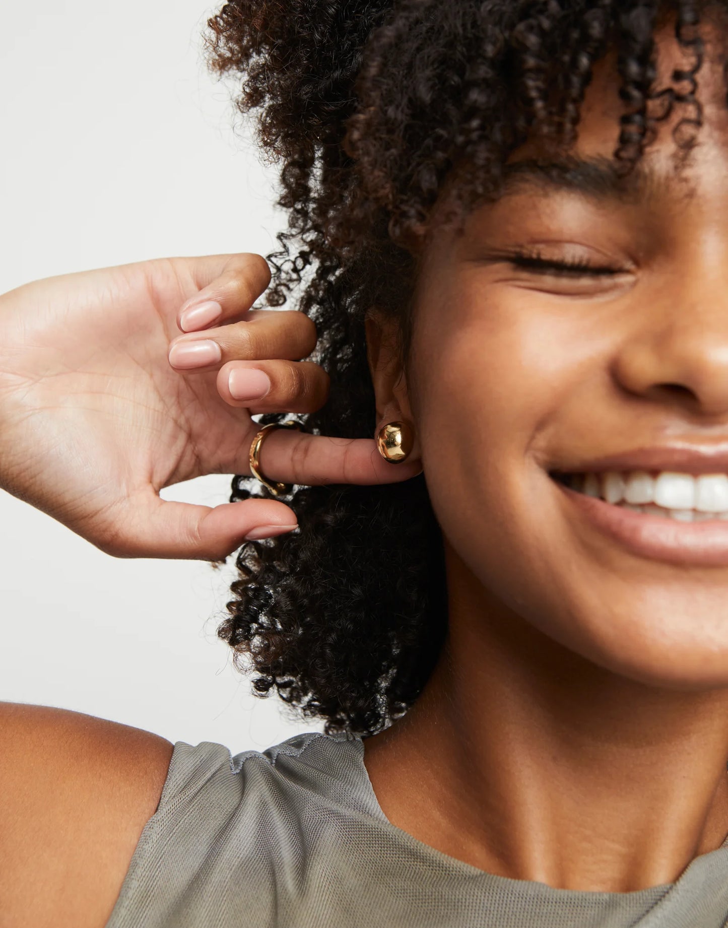 Bead shaped stud earrings