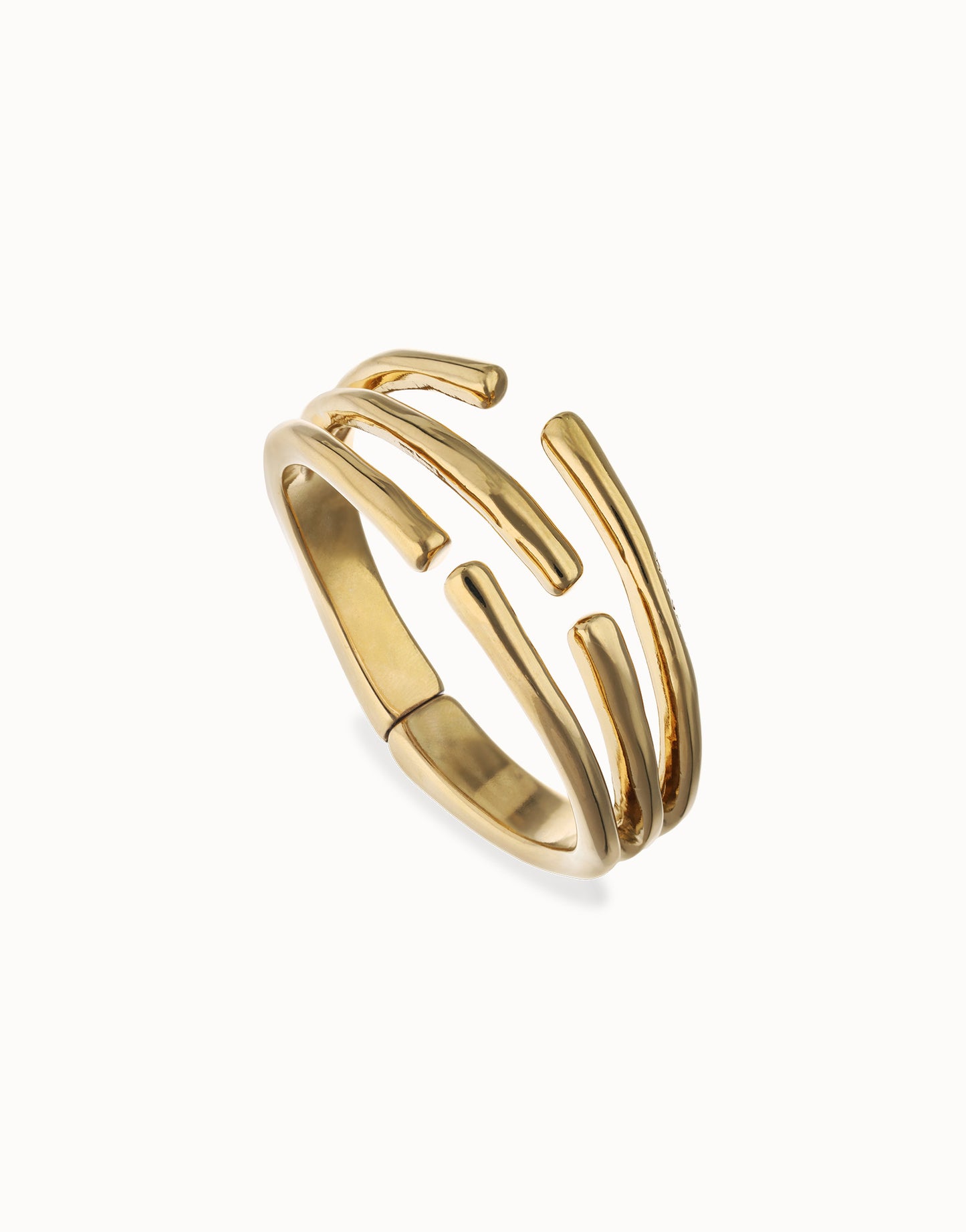 Bangle bracelet with multiple intertwined organic shapes