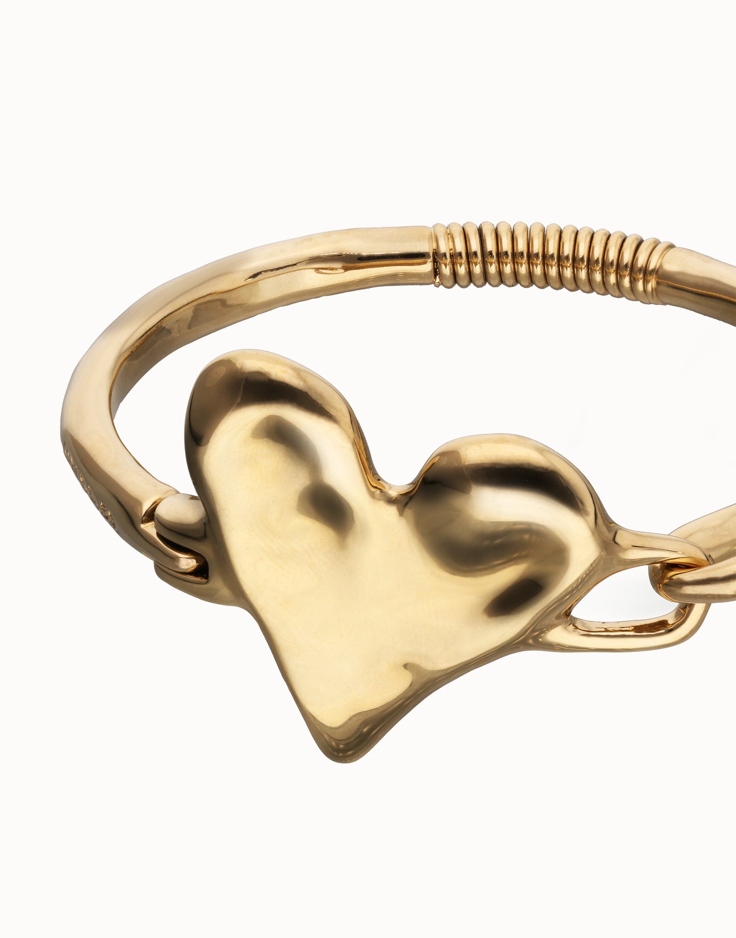 Bangle bracelet with heart detail