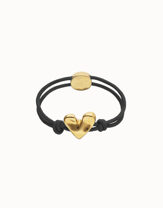 Black elastic thread bracelet with heart